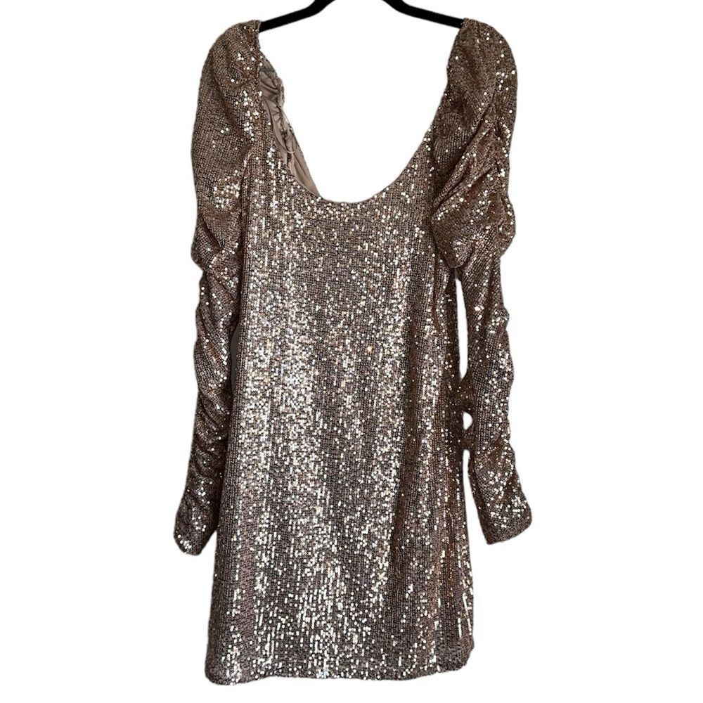 NWT NEW Chelsea and Violet dress‎ GOLD SEQUINS lined size s long puff sleeves
